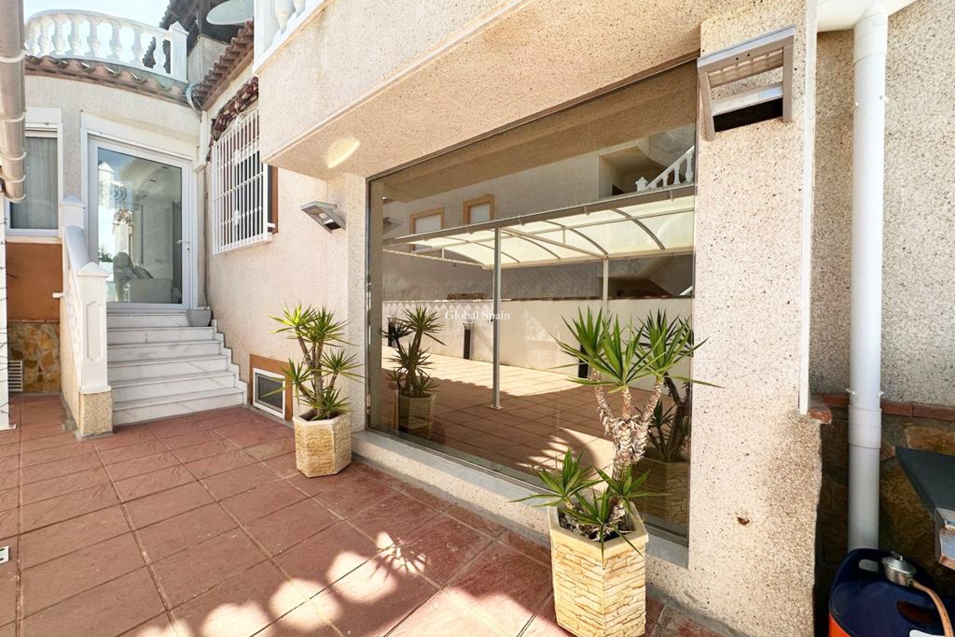 Resale - VILLA -
SAN MIGUEL DE SALINAS - Inland