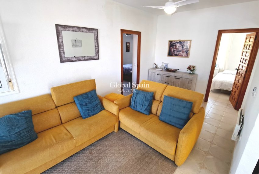 Resale - VILLA -
SAN MIGUEL DE SALINAS - Inland