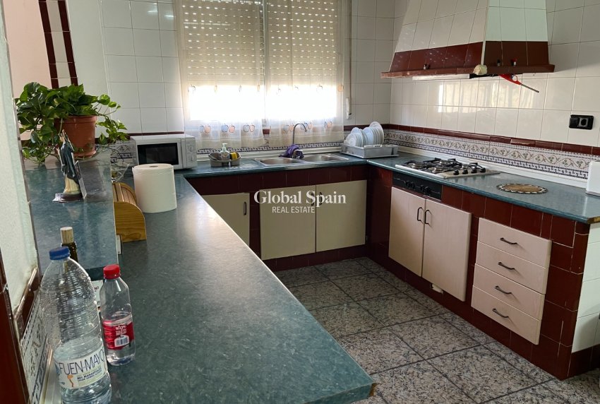 Resale - VILLA -
SAN MIGUEL DE SALINAS - Inland