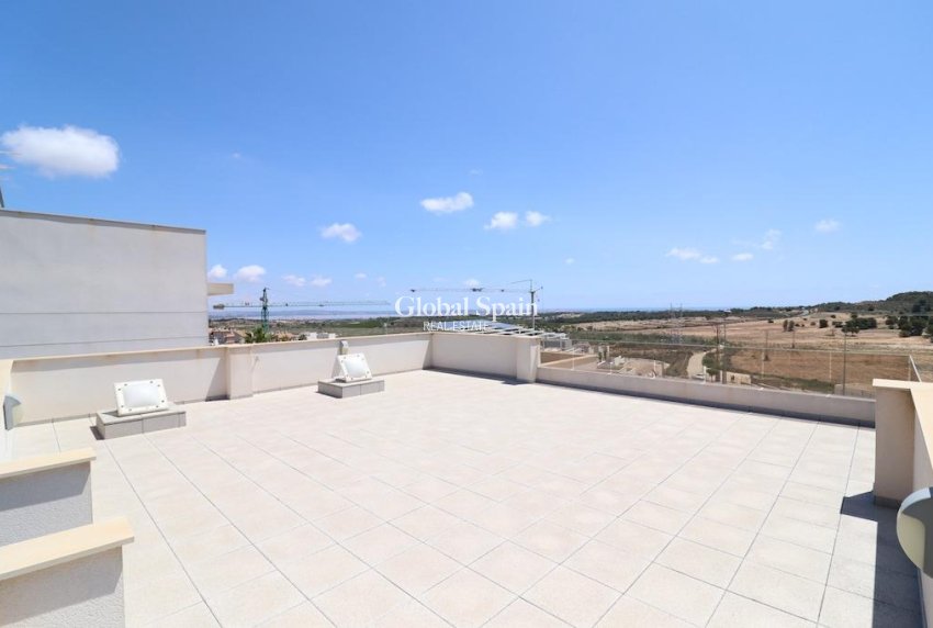 Resale - VILLA -
SAN MIGUEL DE SALINAS - Inland