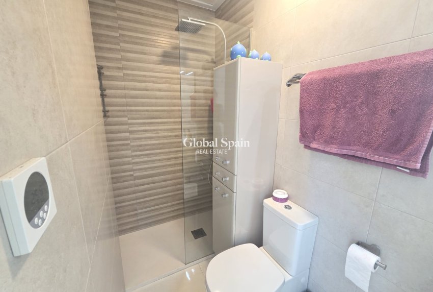 Resale - VILLA -
SAN MIGUEL DE SALINAS - Inland