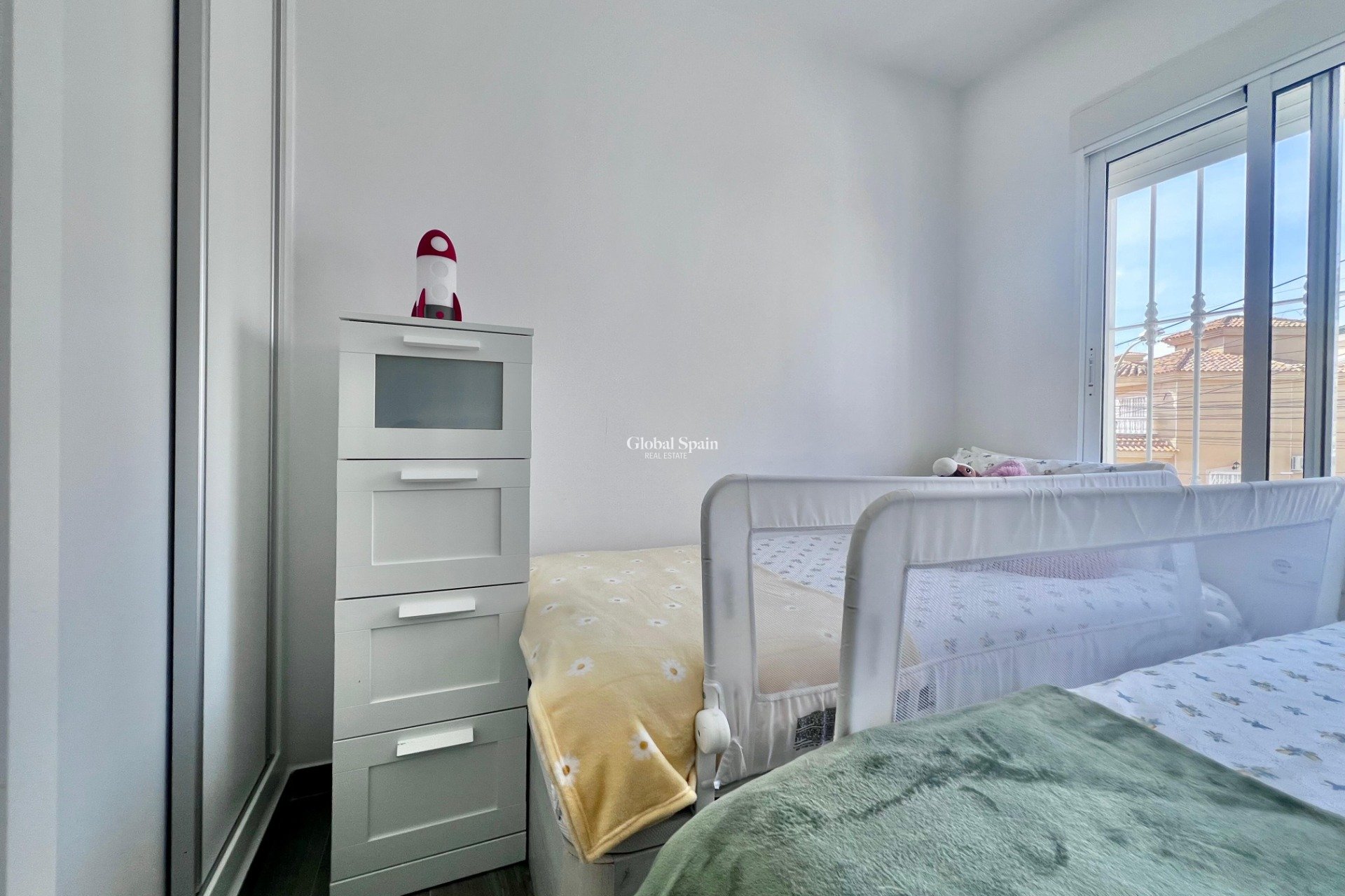 Resale - VILLA -
SAN MIGUEL DE SALINAS - Las filipinas