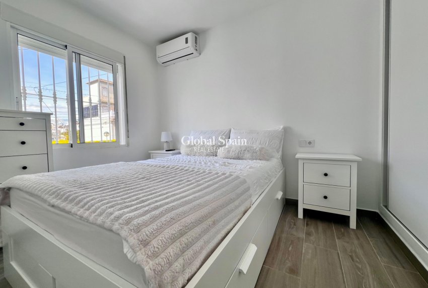 Resale - VILLA -
SAN MIGUEL DE SALINAS - Las filipinas