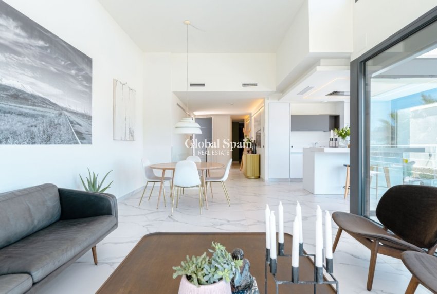 Resale - VILLA -
SAN MIGUEL DE SALINAS - San Miguel de Salinas