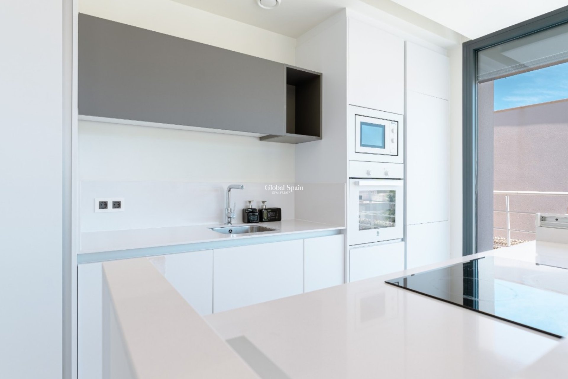 Resale - VILLA -
SAN MIGUEL DE SALINAS - San Miguel de Salinas