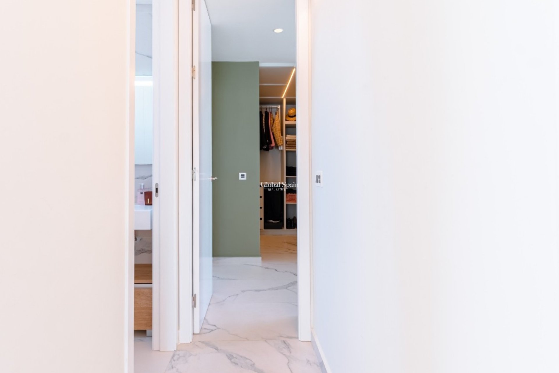 Resale - VILLA -
SAN MIGUEL DE SALINAS - San Miguel de Salinas