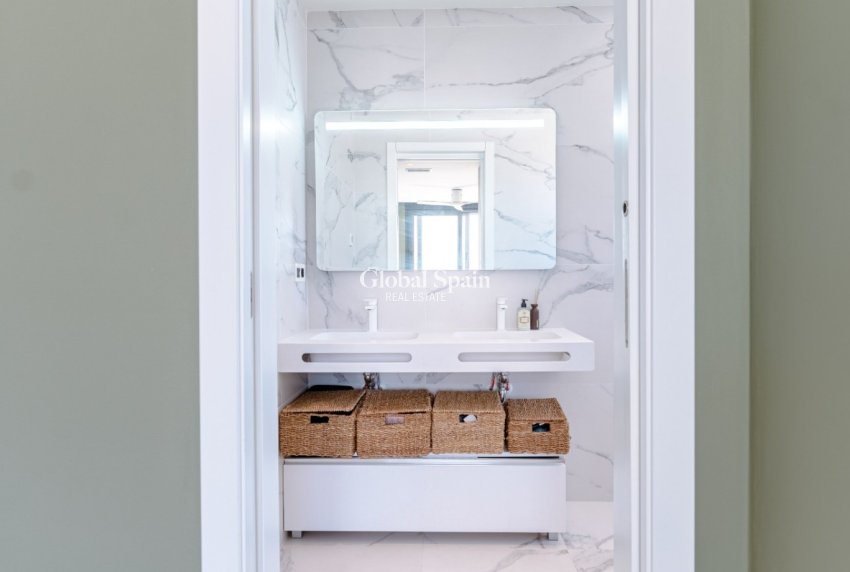 Resale - VILLA -
SAN MIGUEL DE SALINAS - San Miguel de Salinas