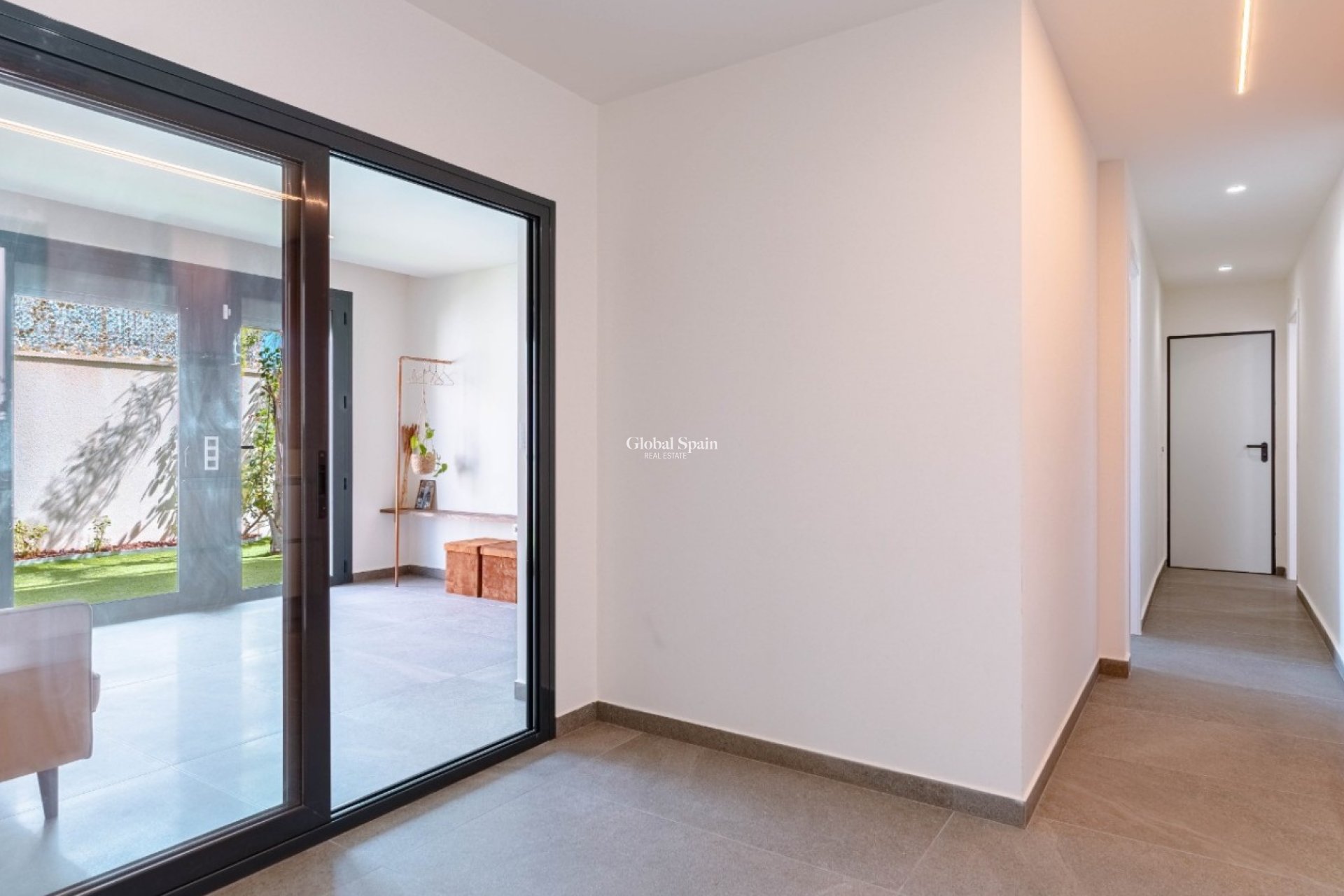 Resale - VILLA -
SAN MIGUEL DE SALINAS - San Miguel de Salinas