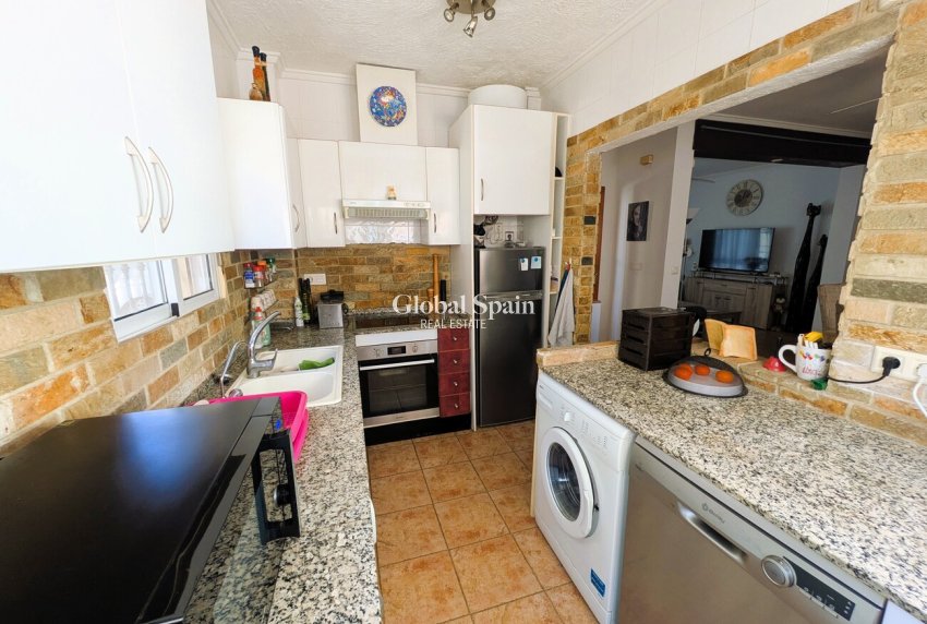 Resale - VILLA -
SAN MIGUEL DE SALINAS - San Miguel de Salinas