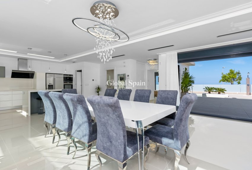 Resale - Villa -
SAN MIGUEL DE SALINAS - San Miguel Salinas