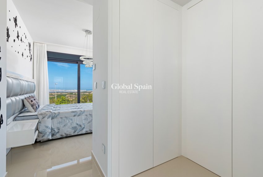 Resale - Villa -
SAN MIGUEL DE SALINAS - San Miguel Salinas