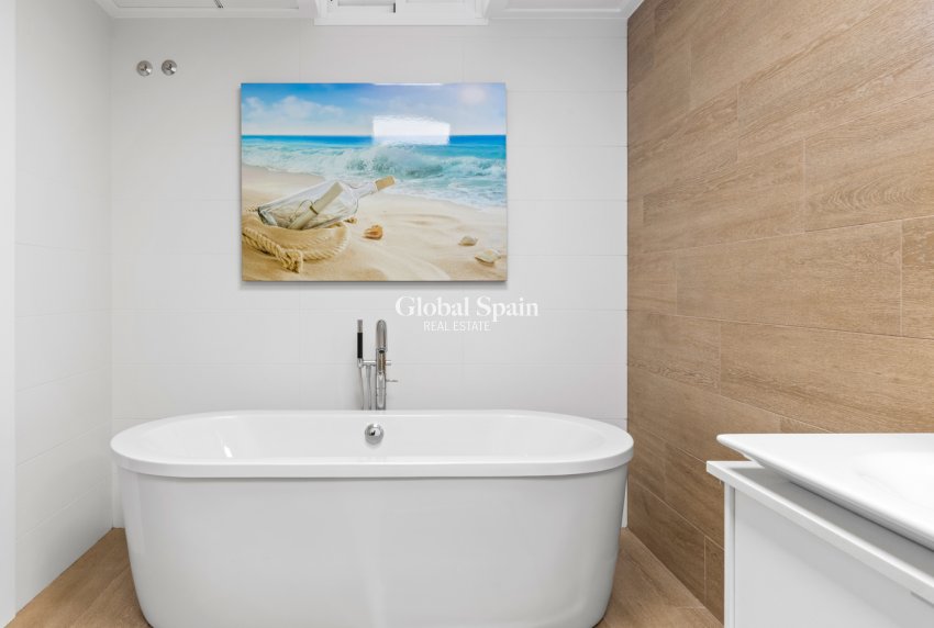 Resale - Villa -
SAN MIGUEL DE SALINAS - San Miguel Salinas