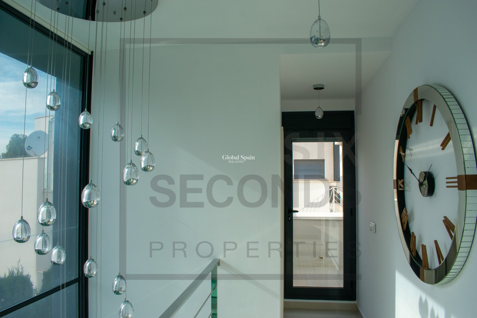 Resale - VILLA -
SAN MIGUEL DE SALINAS - Urbanizaciones