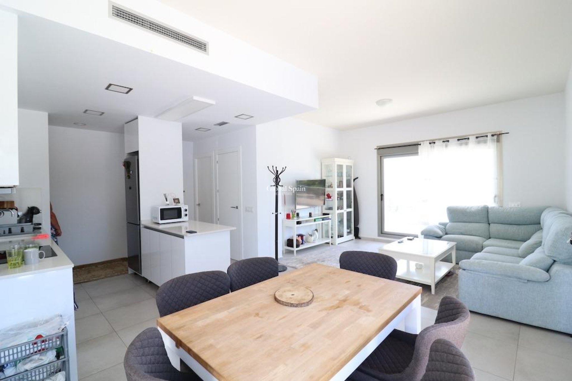 Resale - Villa -
SAN MIGUEL DE SALINAS - Urbanizaciones