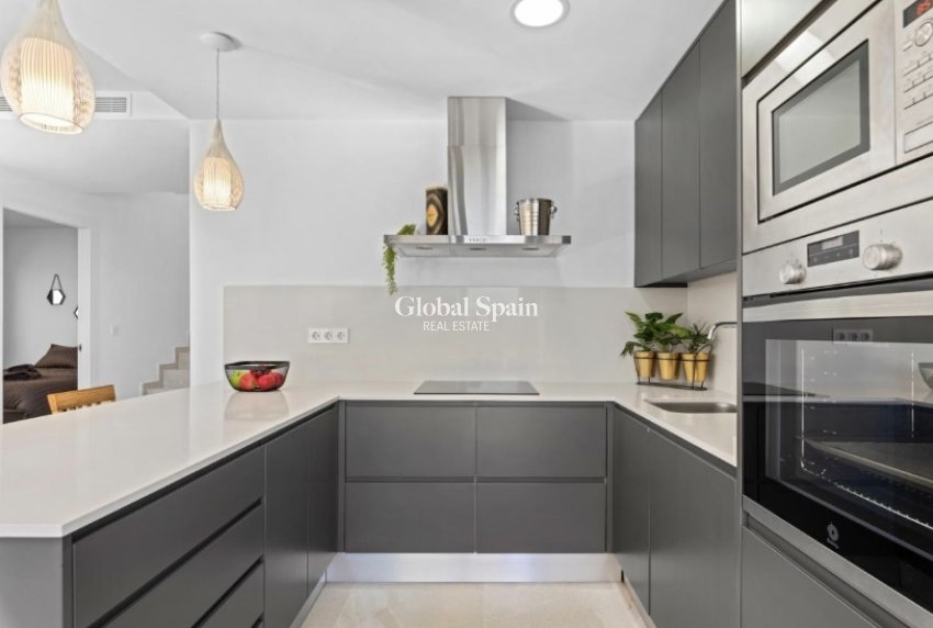 Resale - Villa -
SAN MIGUEL DE SALINAS