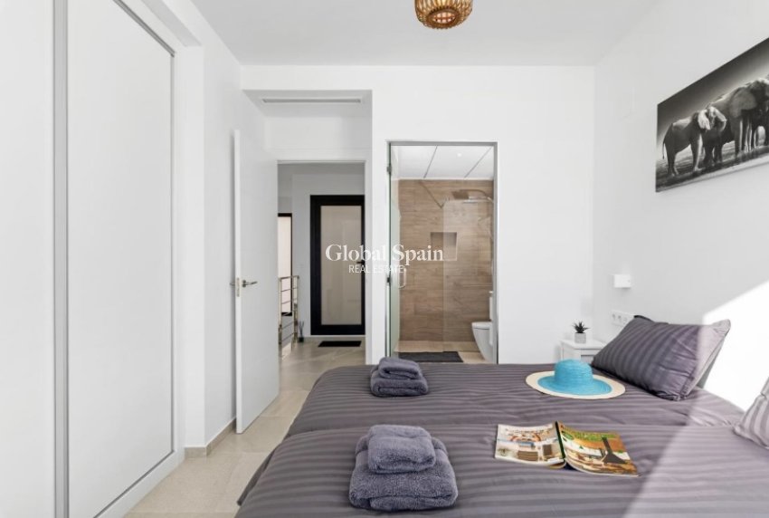 Resale - Villa -
SAN MIGUEL DE SALINAS