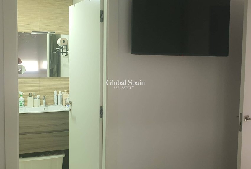 Resale - VILLA -
SAN PEDRO DEL PINATAR - CENTRO