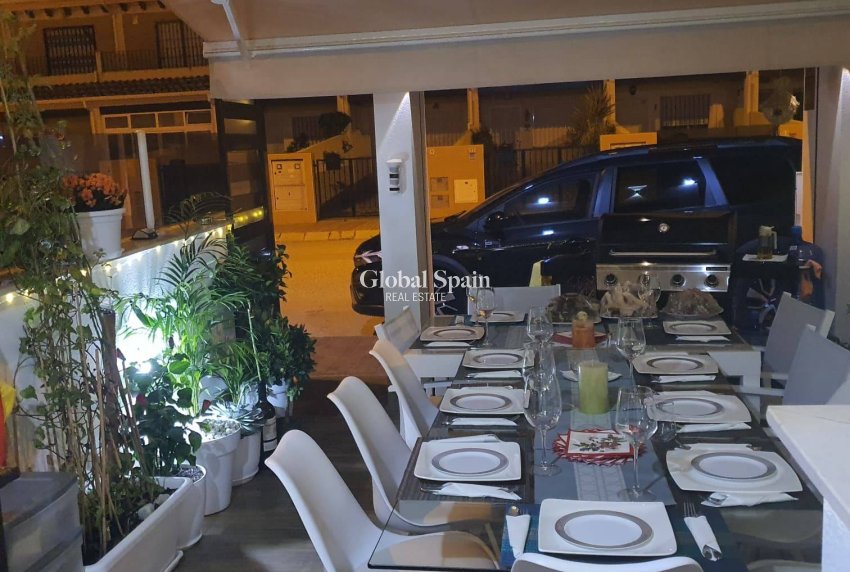 Resale - VILLA -
SAN PEDRO DEL PINATAR - CENTRO