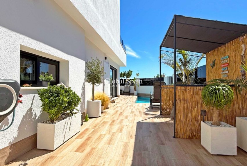 Resale - VILLA -
SAN PEDRO DEL PINATAR - Costa Calida
