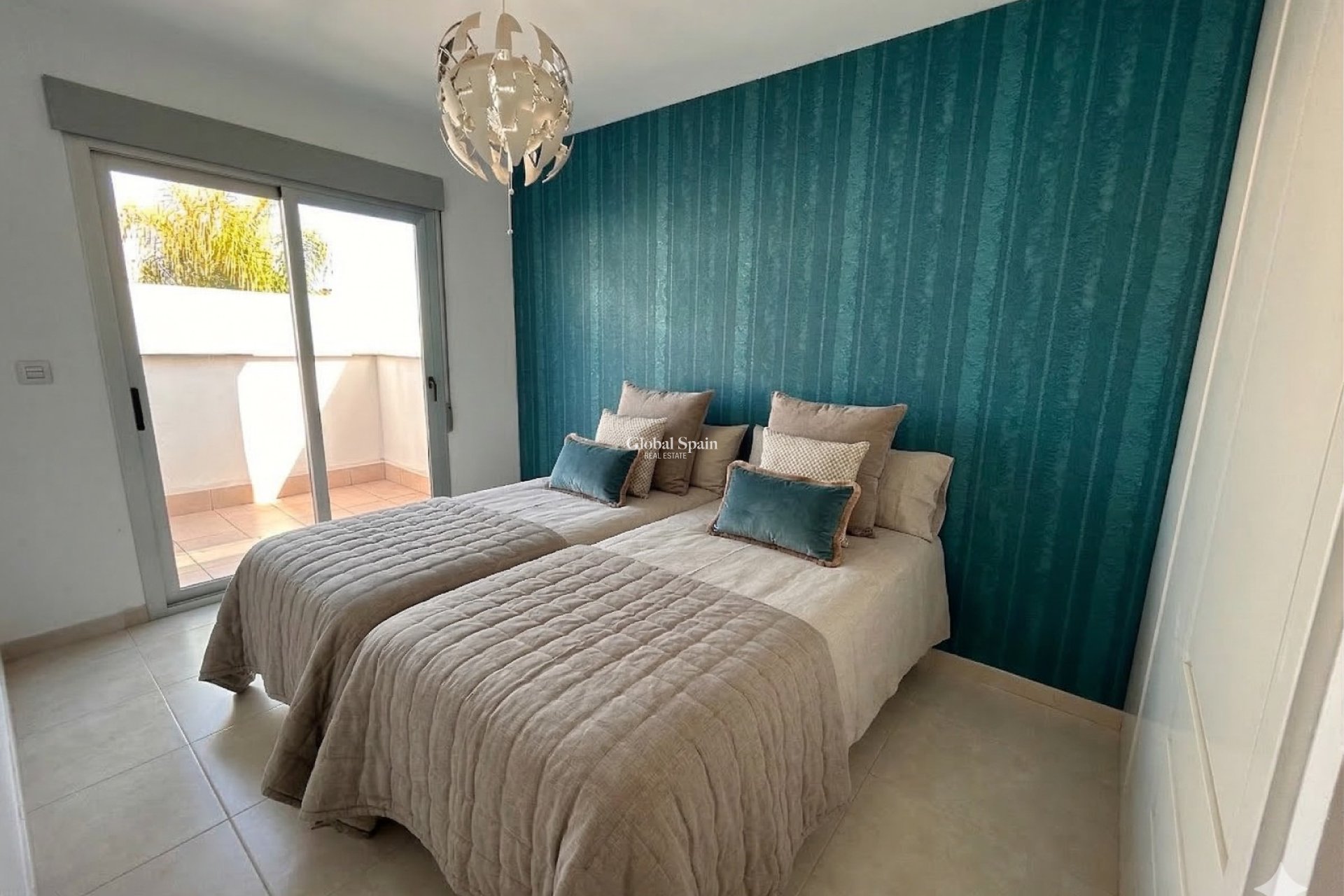 Resale - VILLA -
SAN PEDRO DEL PINATAR - Lo Pagan