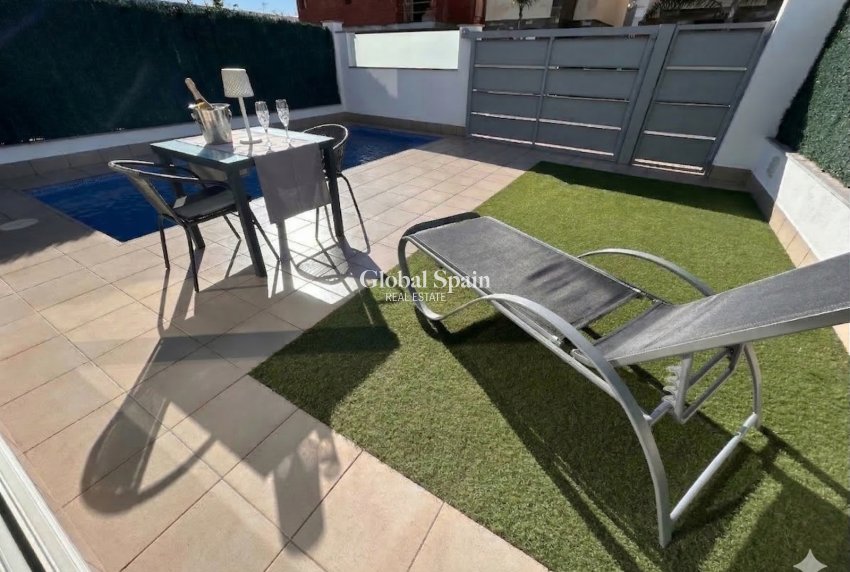 Resale - VILLA -
SAN PEDRO DEL PINATAR - Lo Pagan