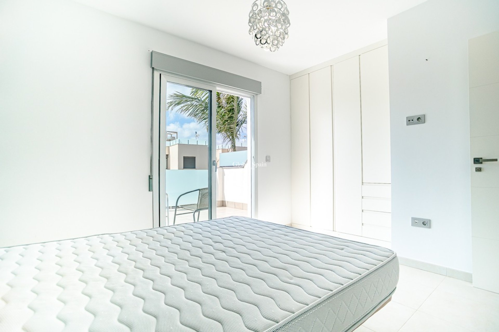 Resale - VILLA -
SAN PEDRO DEL PINATAR - Lo Pagan