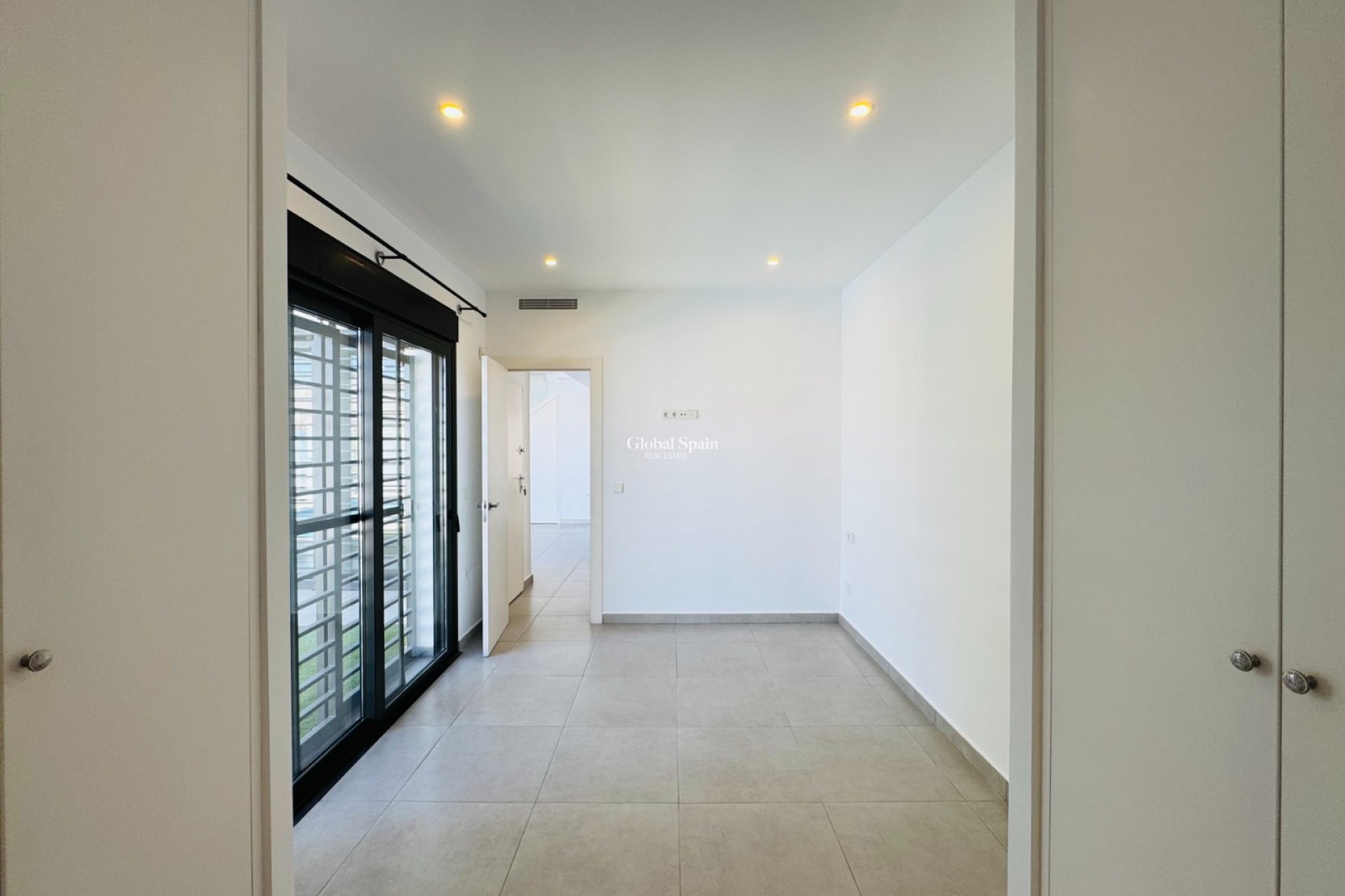 Resale - VILLA -
SAN PEDRO DEL PINATAR - LO PAGÁN