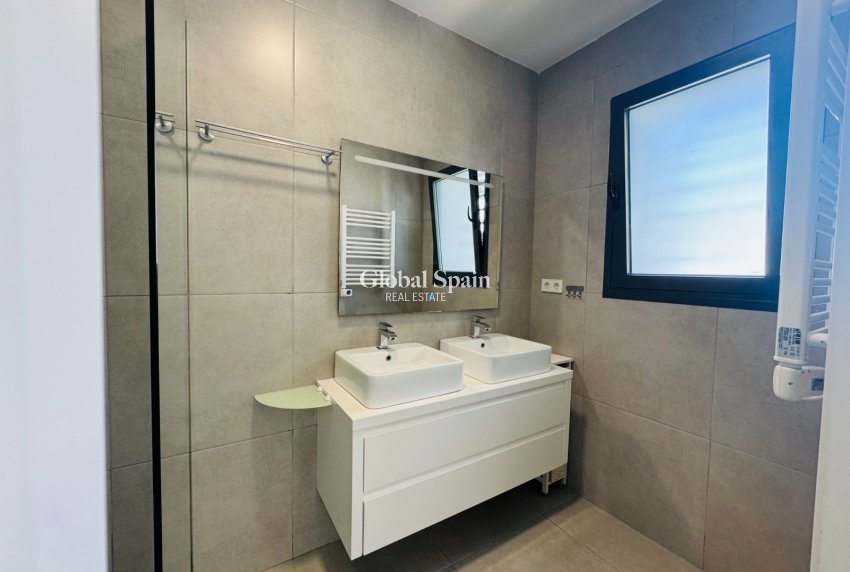 Resale - VILLA -
SAN PEDRO DEL PINATAR - LO PAGÁN