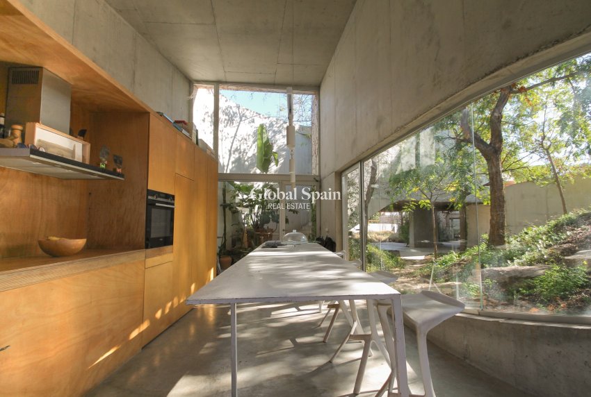 Resale - VILLA -
San Vicente del Raspeig - Inland