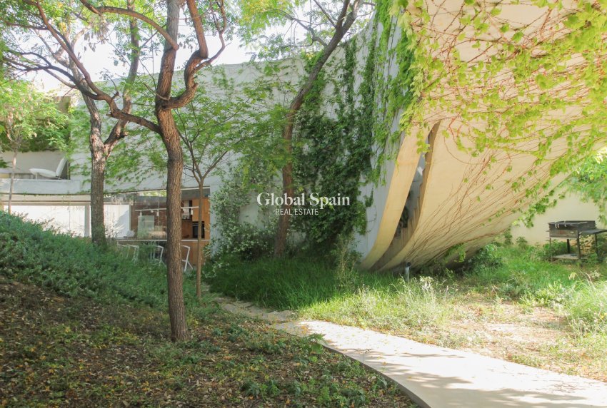 Resale - VILLA -
San Vicente del Raspeig - Inland