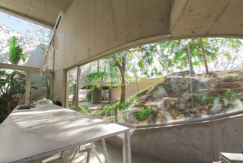 Resale - VILLA -
SAN VICENTE DEL RASPEIG - Inland