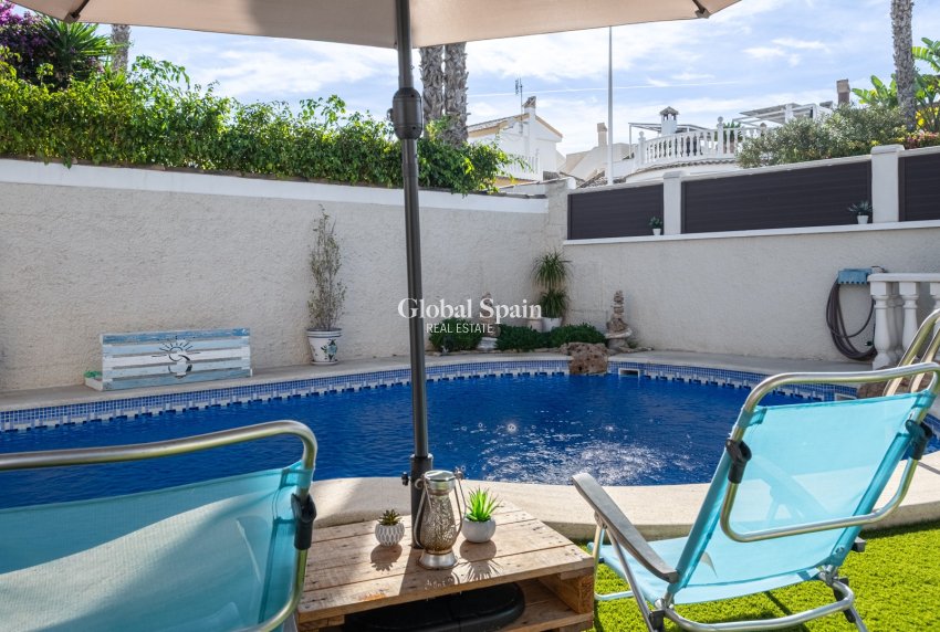 Resale - VILLA -
SANTA POLA - Costa Blanca