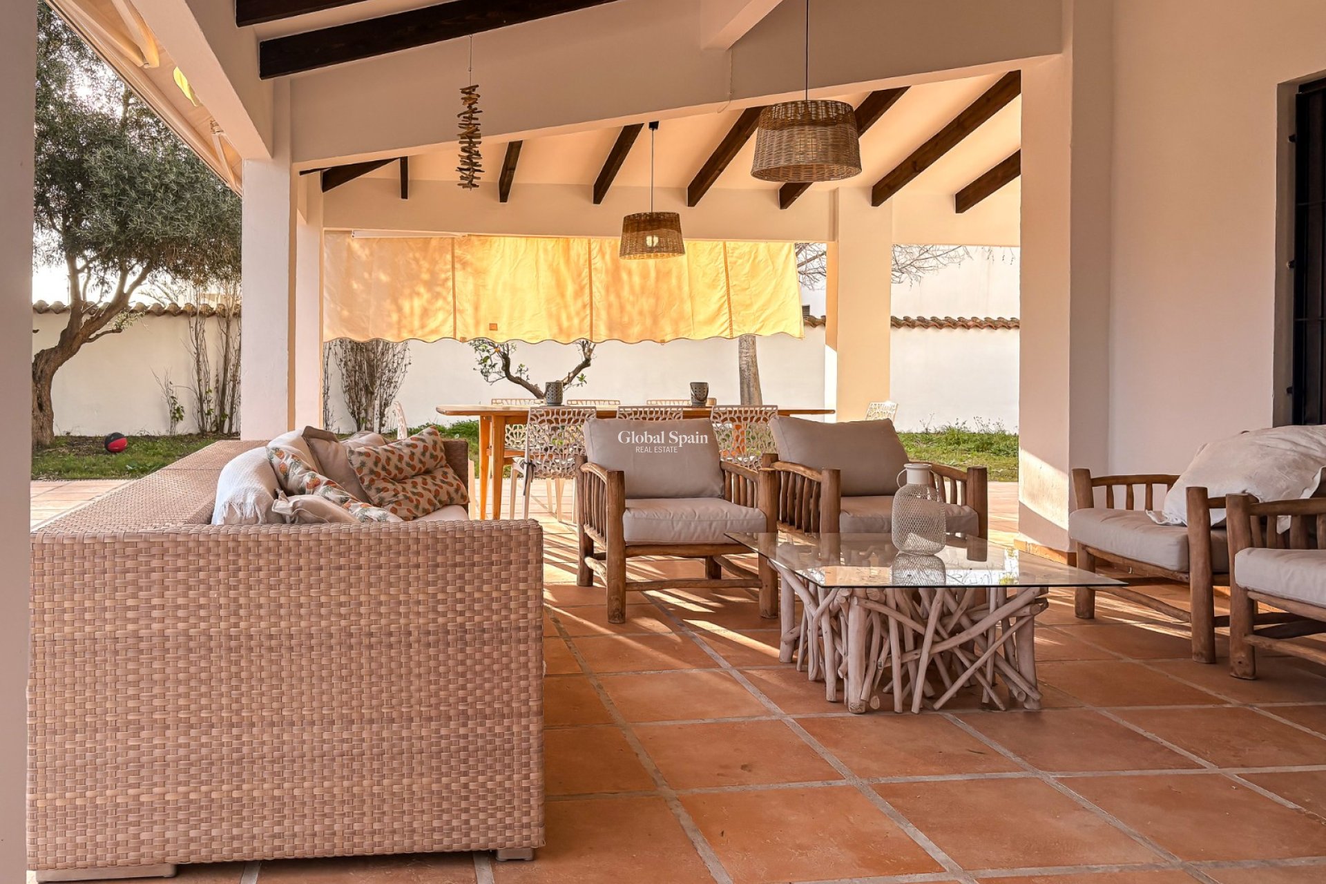 Resale - VILLA -
SANTA POLA - El Poble Llevanti