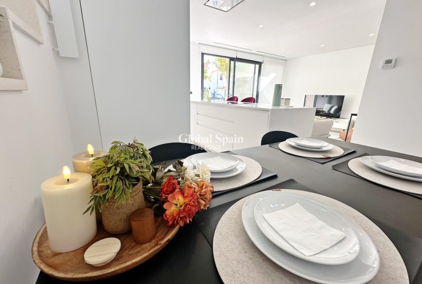 Resale - VILLA -
SANTA ROSALÍA - Inland