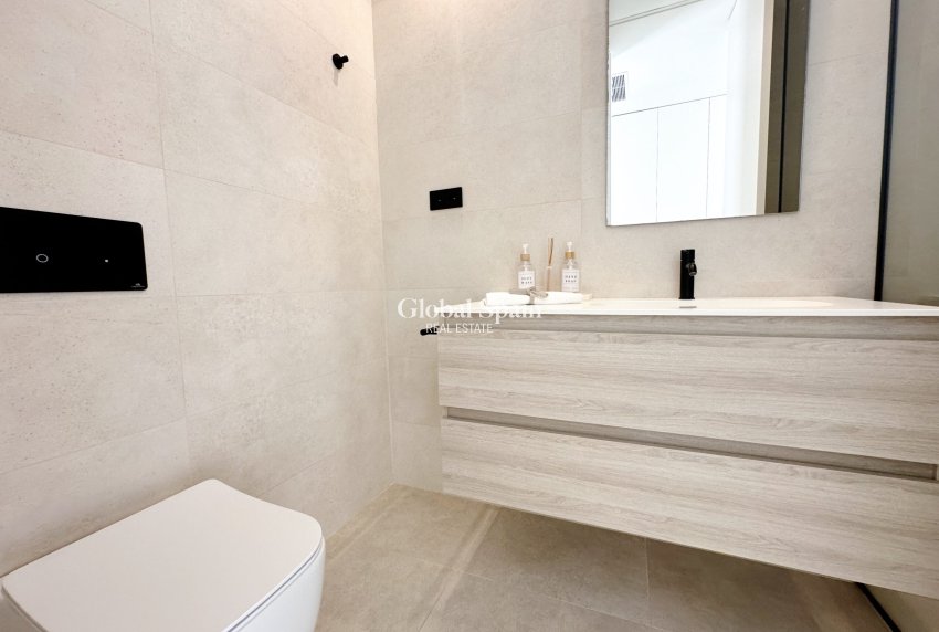 Resale - VILLA -
SANTA ROSALÍA - Inland