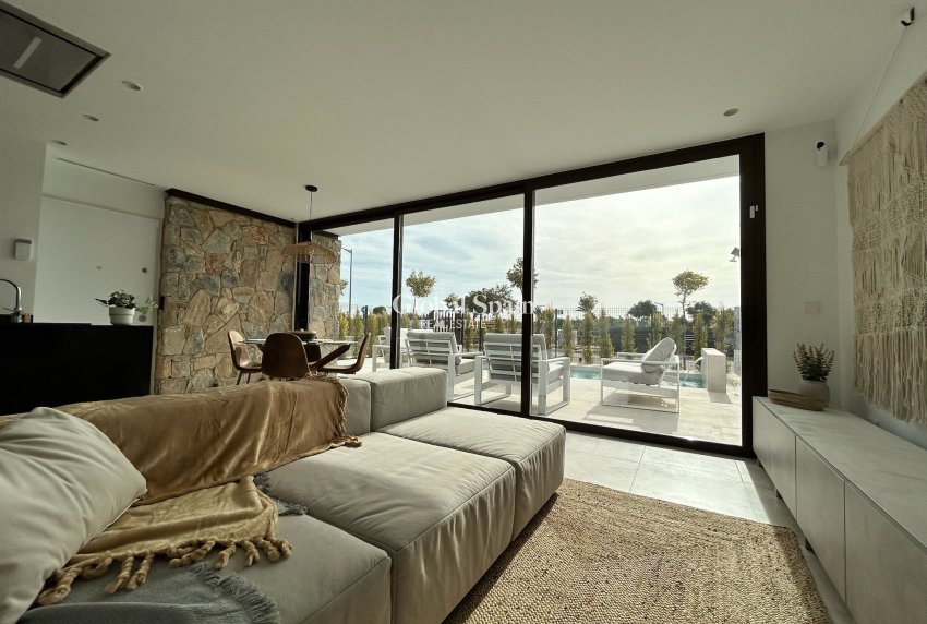 Resale - VILLA -
SANTA ROSALÍA - Inland