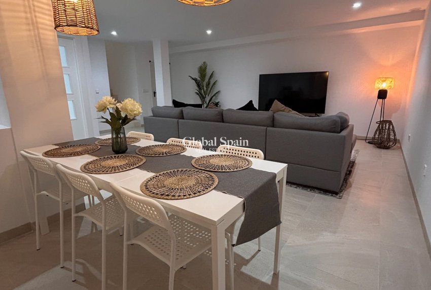 Resale - VILLA -
SANTA ROSALÍA - Inland