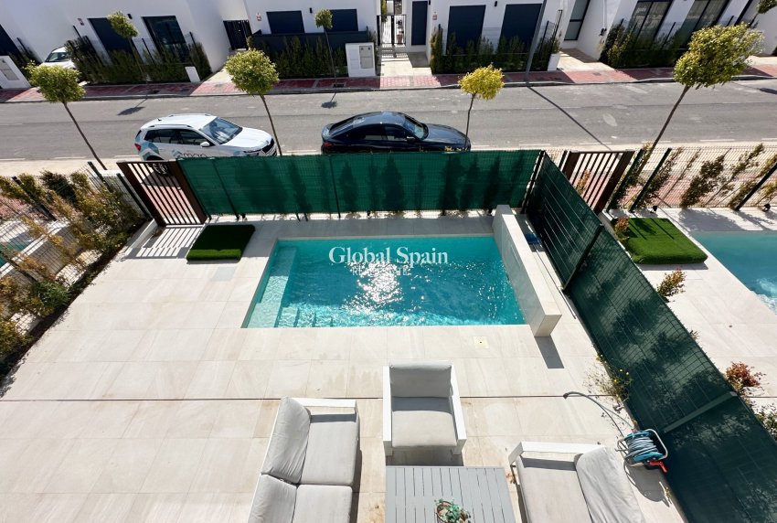 Resale - VILLA -
SANTA ROSALÍA - Inland