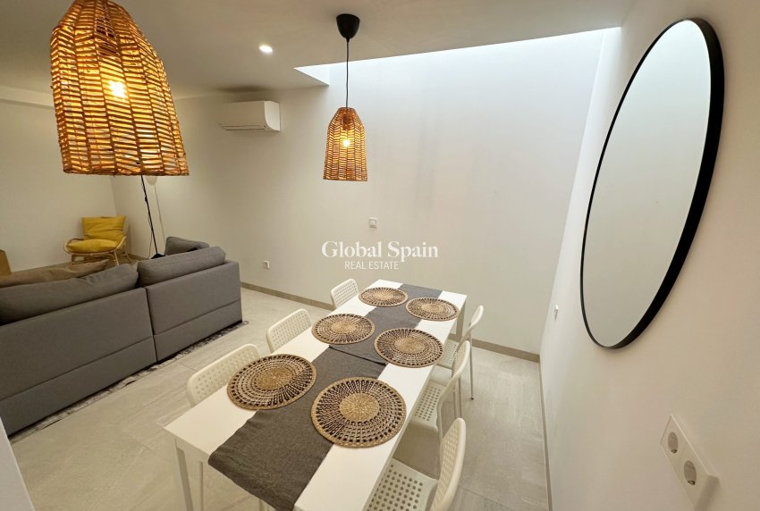 Resale - VILLA -
SANTA ROSALÍA - Inland