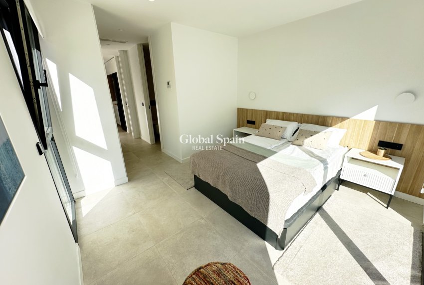 Resale - VILLA -
SANTA ROSALÍA - Inland