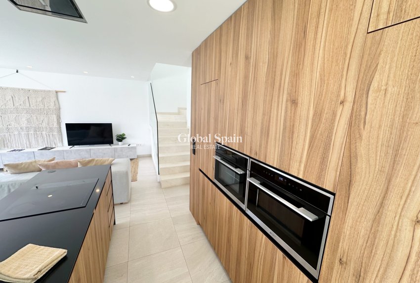 Resale - VILLA -
SANTA ROSALÍA - Inland