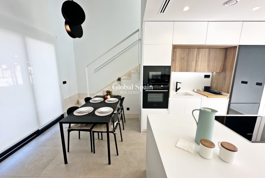 Resale - VILLA -
SANTA ROSALÍA - Inland