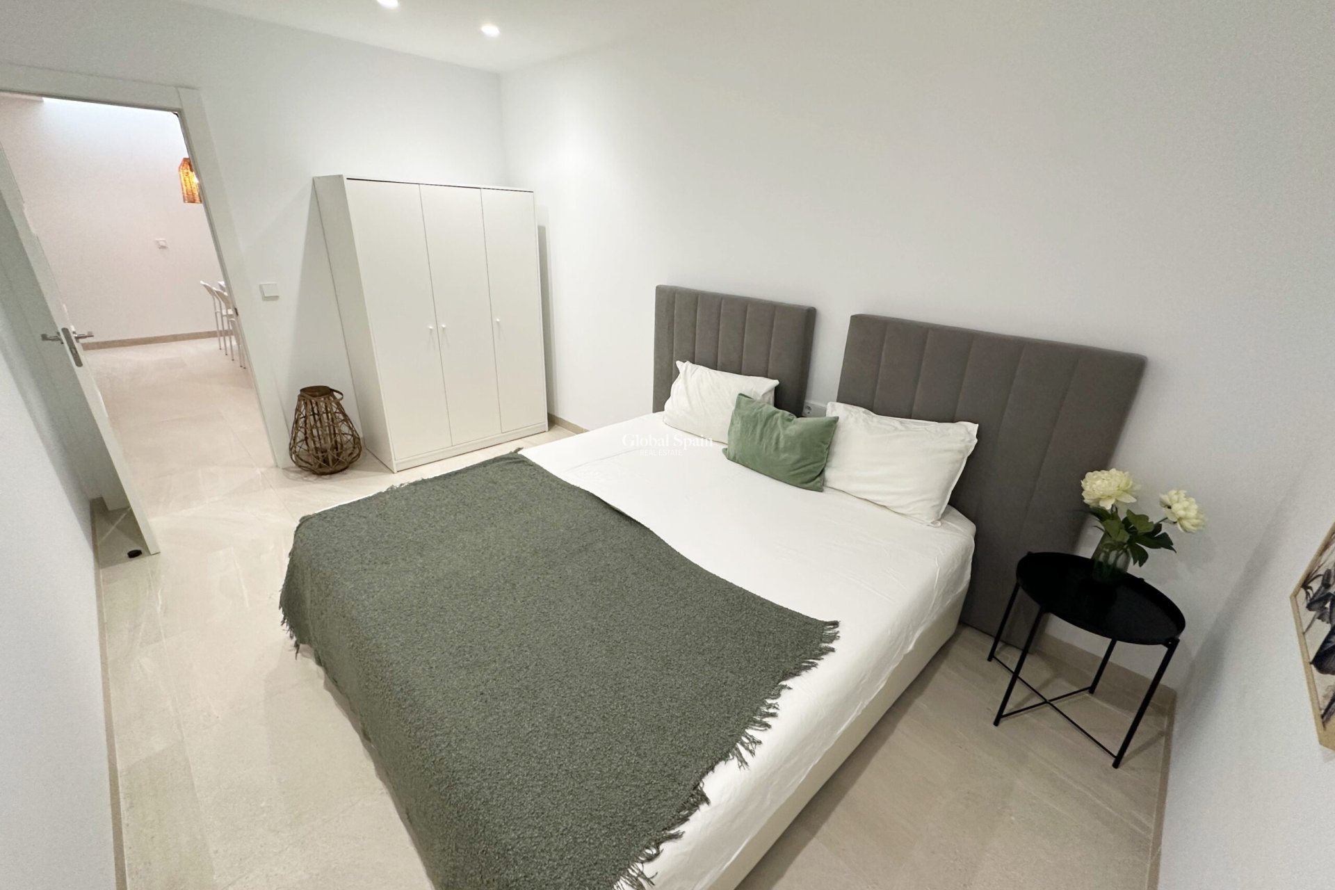 Resale - VILLA -
SANTA ROSALÍA - Inland