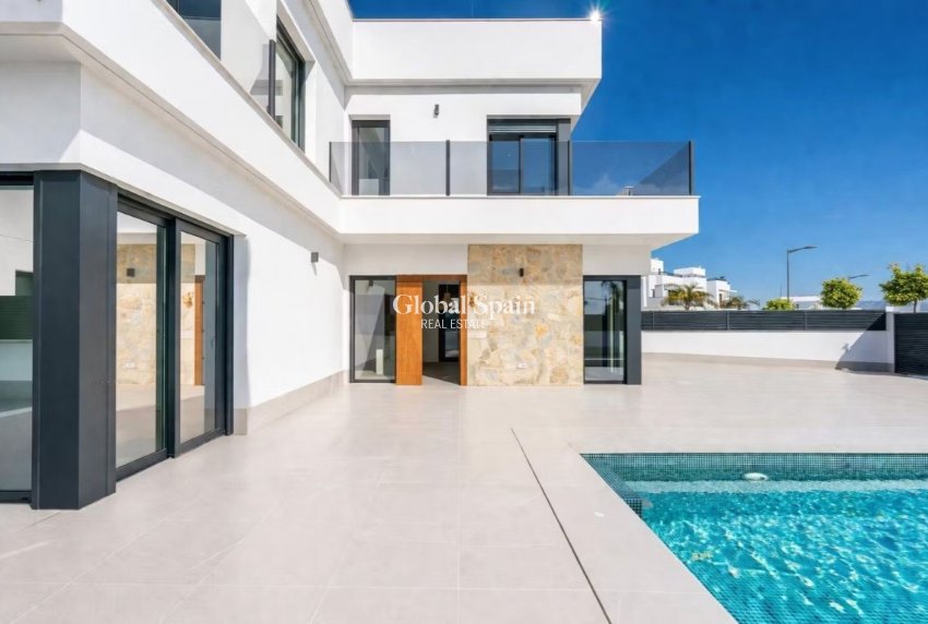 Resale - VILLA -
SANTA ROSALÍA - Torre Pacheco