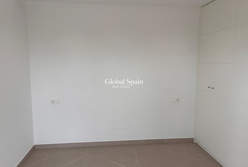 Resale - VILLA -
SANTA ROSALÍA - Torre Pacheco