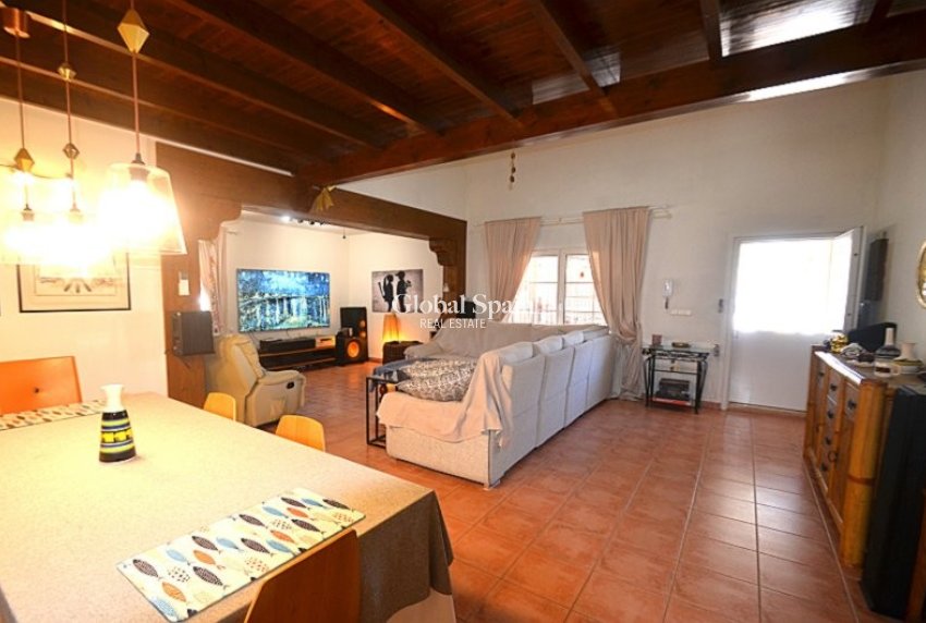 Resale - VILLA -
SANTIAGO DE LA RIBERA - Costa Calida
