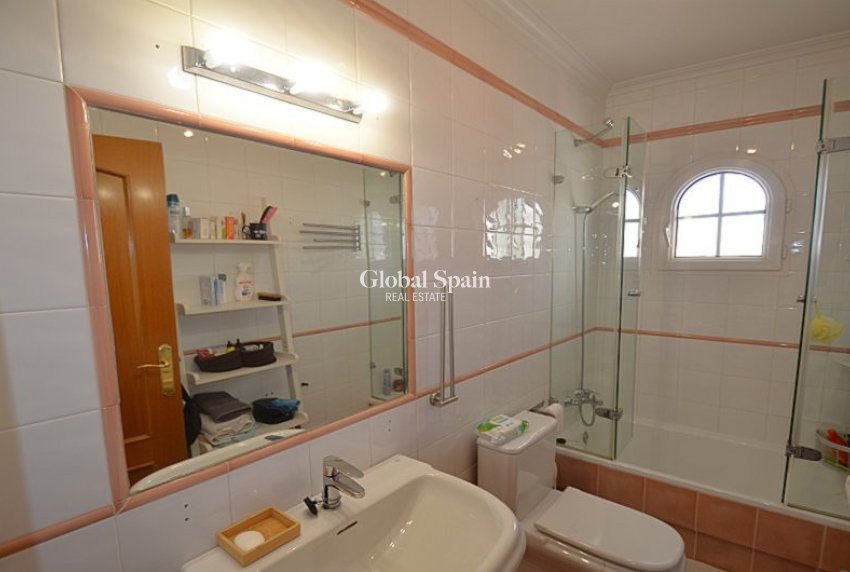 Resale - VILLA -
SANTIAGO DE LA RIBERA - Costa Calida