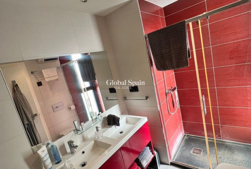 Resale - VILLA -
SANTIAGO DE LA RIBERA - Costa Calida