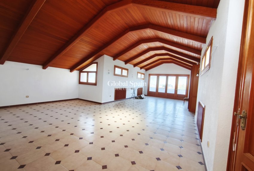 Resale - VILLA -
SANTIAGO DE LA RIBERA - Costa Calida