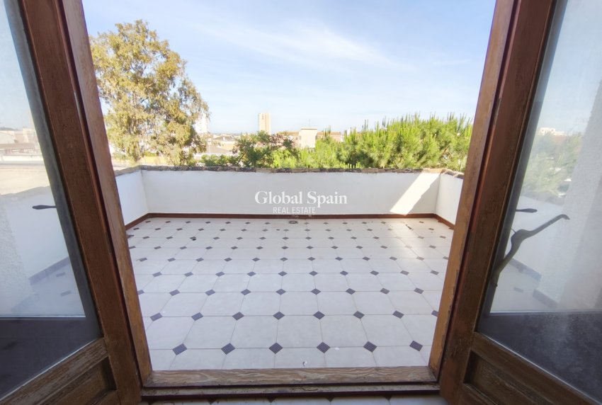 Resale - VILLA -
SANTIAGO DE LA RIBERA - Costa Calida
